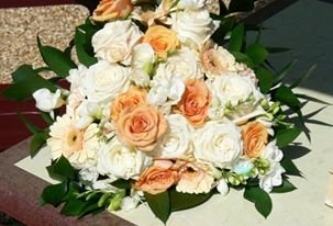 Soft peach and ivory bouquet - Bottom Of The Garden Flowers