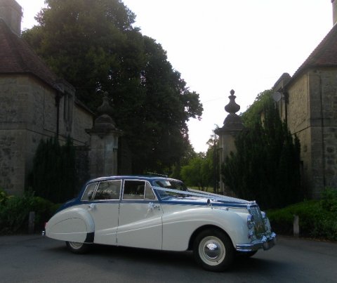 1958 Armstrong Siddeley Sapphire 346 at Leeds Castle - Aarion wedding cars.