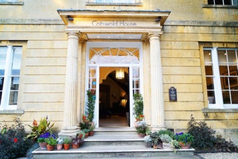 Entrance - Cotswold House Hotel