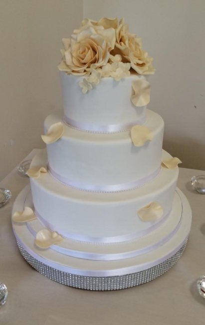 Wedding Cakes - Sprinkles and Sparkles Bespoke Baking -Image 15339