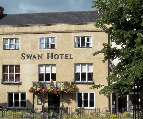 Hotel Exterior - Best Western Plus Swan Hotel