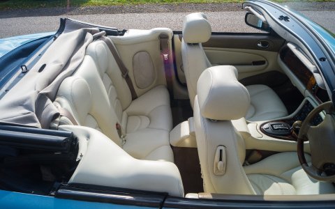 Jaguar XKR upholstery - Price Wedding Cars