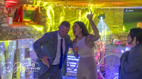 Wedding Music and Entertainment - DJ Services Cornwall -Image 48960