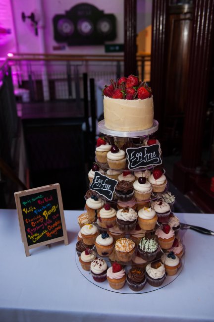 Wedding Cakes and Catering - Dakshas Catering Ltd-Image 10707
