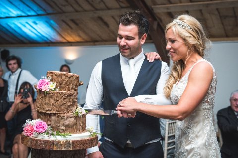 Couple cutting the cake - Fabulous Together 