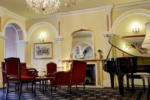 Wedding Ceremony and Reception Venues - Best Western Royal Victoria Hotel-Image 23156