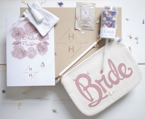 Hanson & Hopewell Engaged Bride-to-be gift box - Hanson & Hopewell