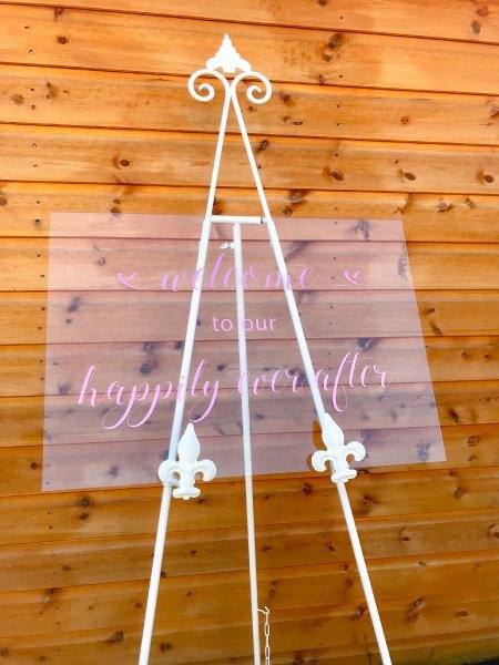 Easel & Sign - The Personalised Wedding Room