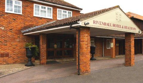 Entrance - The Rivenhall Hotel 