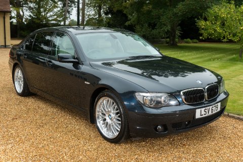 BMW 7 Series - Cambridge Wedding Cars