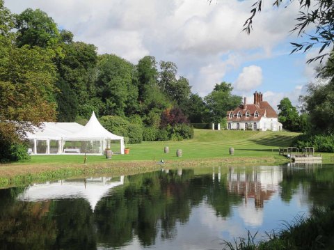 Outdoor Wedding Venues - Houghton Lodge & Gardens-Image 8576