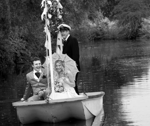 Stately Home garden Wedding - Ardington House 