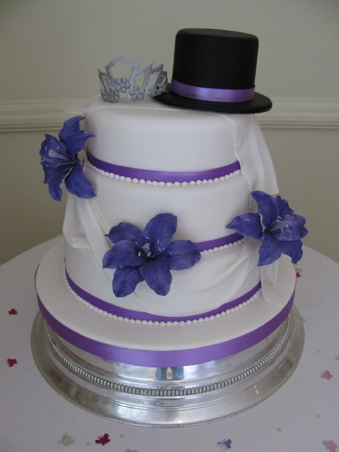 Top Hat and Tiara Wedding Cake - Forget Me Not Cakes