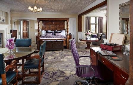 Wedding Accommodation - Fanhams Hall, an Exclusive Hotel-Image 4479