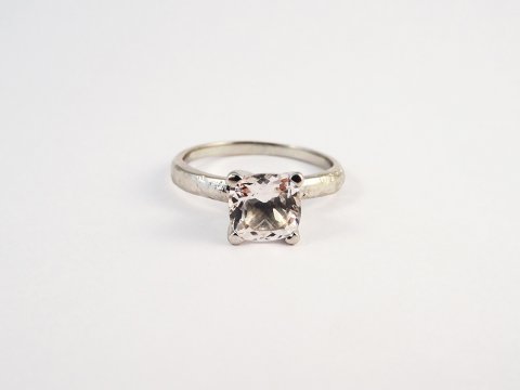 Morganite and Platinum Engagement Ring - Scarlett Erskine Jewellery
