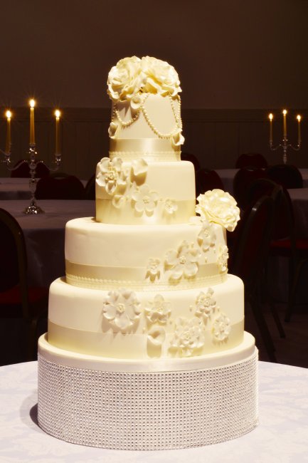 Wedding Ceremony and Reception Venues - Lanark Memorial hall -Image 13628