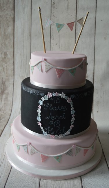 Chalkboard Bunting Wedding Cake - Nic's Slice of Heaven