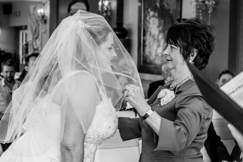 Wedding Reception Venues - The Old Lodge, Minchinhampton-Image 30090