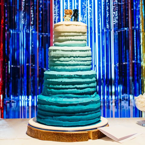 Blue ruffled cake - Cake and Lace Weddings