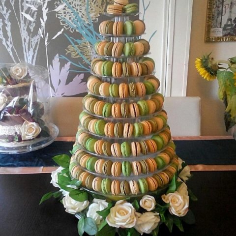 French macaron towers hampshire - Couture Cakes Hampshire