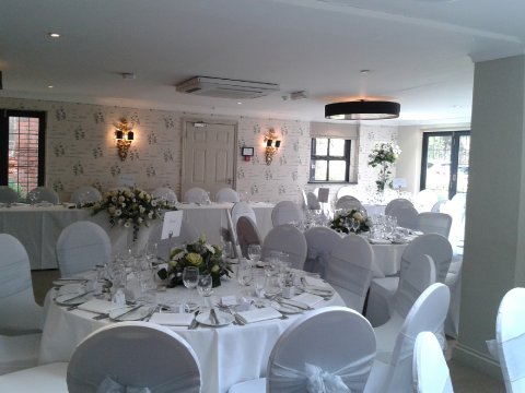 Wedding Breakfast Set Up - Red Lion Hotel