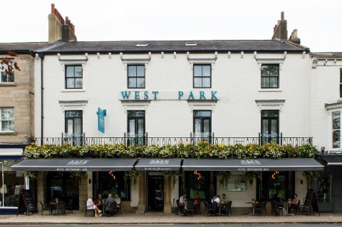 Wedding Reception Venues - West Park Hotel -Image 9820