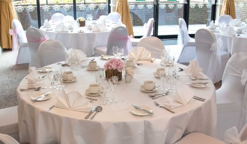 Wedding Ceremony and Reception Venues - BEST WESTERN PLUS Pinewood on Wilmslow-Image 21293
