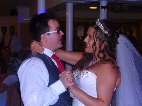 Wedding Music and Entertainment - Knightmoves Discos And Karaoke-Image 31747