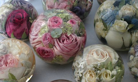 Our 4.5" paperweight range - Flower Preservation Workshop