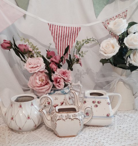 Venue Styling and Decoration - Pretty Vintage crockery and accessories hire-Image 18956