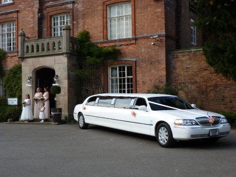 Latest Lincoln Limo - Cheshire & Lancashire Wedding cars