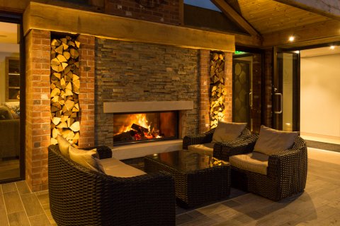 Log Fire - The Venue at Moddershall Oaks