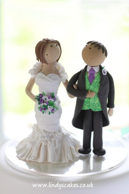 Keepsake bride and groom cake topper - Lindy's Cakes Ltd