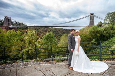Bride & Groom portraits at the Clifton Suspension Bridge - Stonelock Photography