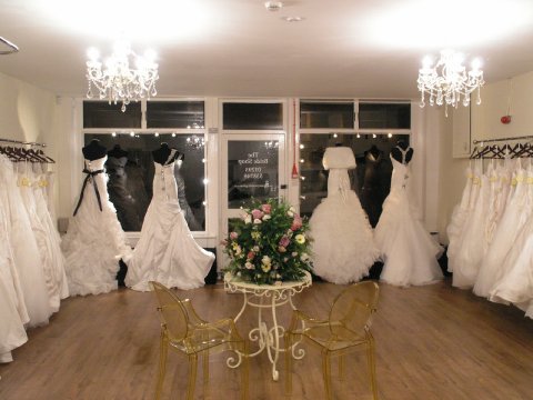 Wedding Tiaras and Headpieces - The Bride Shop-Image 25602