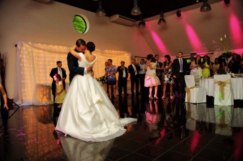 First Dance - Yew Lodge Country House