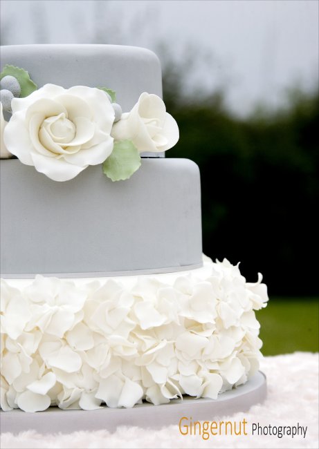 Hydrangea petal and Rose 3 tier - The Cake Story