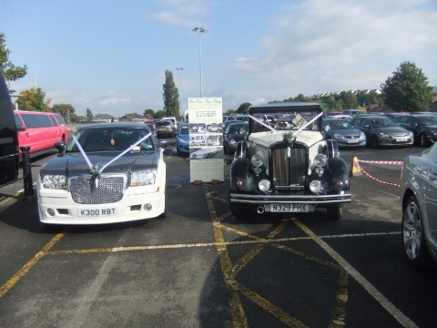 Baby Bentley &Vintage Regent - FIRST CLASS LIMOS PAISLEY