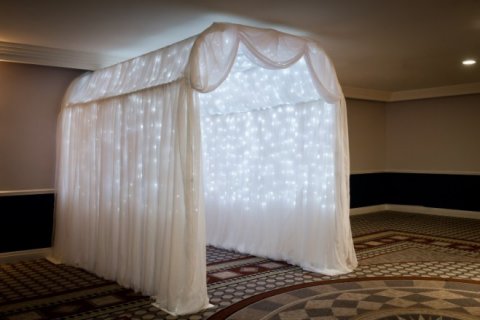 Starlight Walkway - MIRAGE WEDDINGS