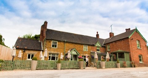 Wedding Ceremony Venues - Chequers Inn-Image 12537
