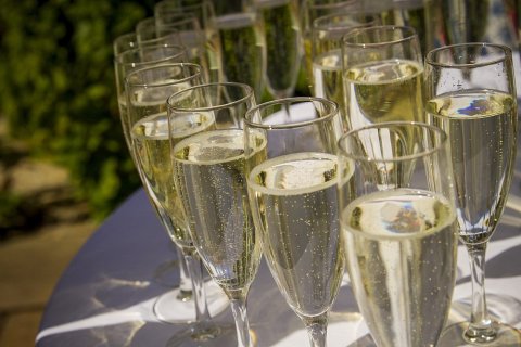 Wedding Reception Venues - The Old Lodge, Minchinhampton-Image 30091