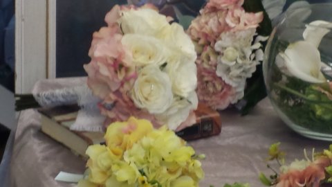 Wedding Bouquets - Silk wedding flowers-Image 13562