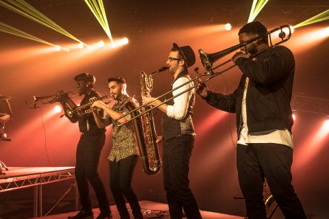 Wedding Bands - Jam Hot-Image 37169