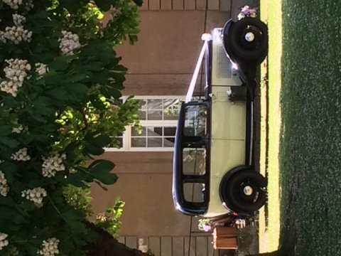 Wedding Transport - Love Vintage - The little wedding car Co-Image 43260
