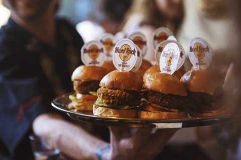 pass food - Hard Rock Cafe Edinburgh