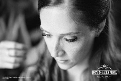 Getting Ready Photographs - Boy Meets Girl Photography