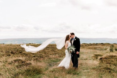 Yorkshire Wedding Photographers - Lynsey Doran Photography