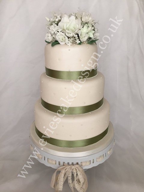 4 tier wedding cake with hand made sugar flowers - Evie's Cake Design