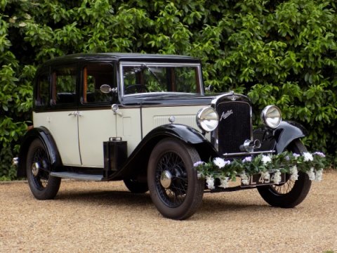 Wedding Transport - Love Vintage - The little wedding car Co-Image 43265