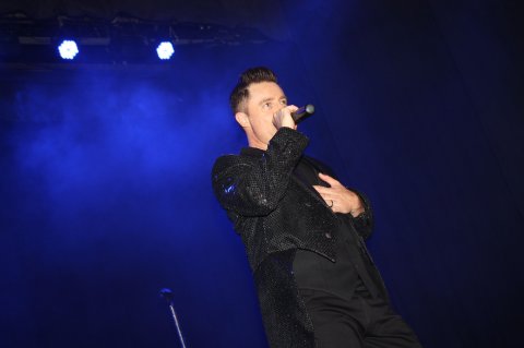 Wedding Musicians - Andy Wilsher Sings...-Image 5029